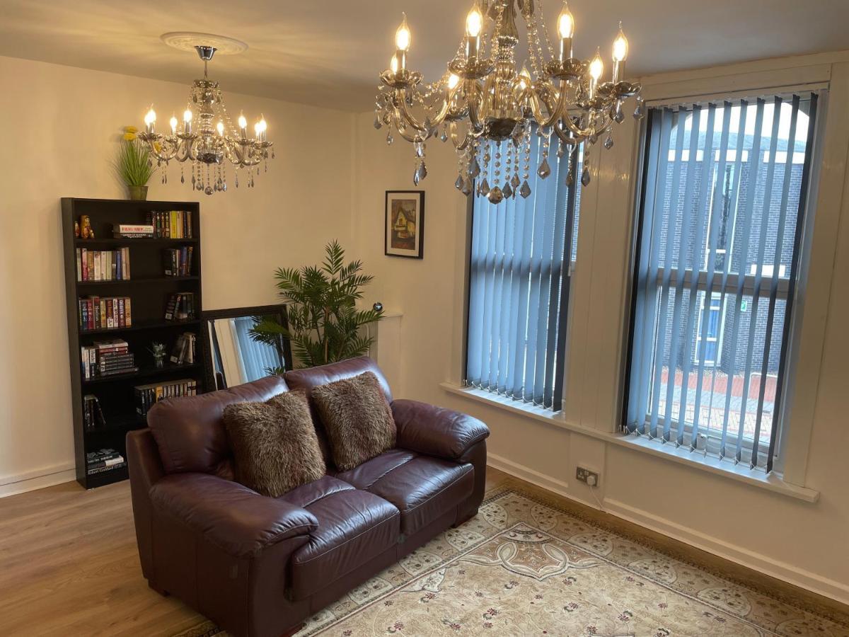 Lovely 2 Bed Apartment, Arnold Town Centre. Nottingham Exteriör bild
