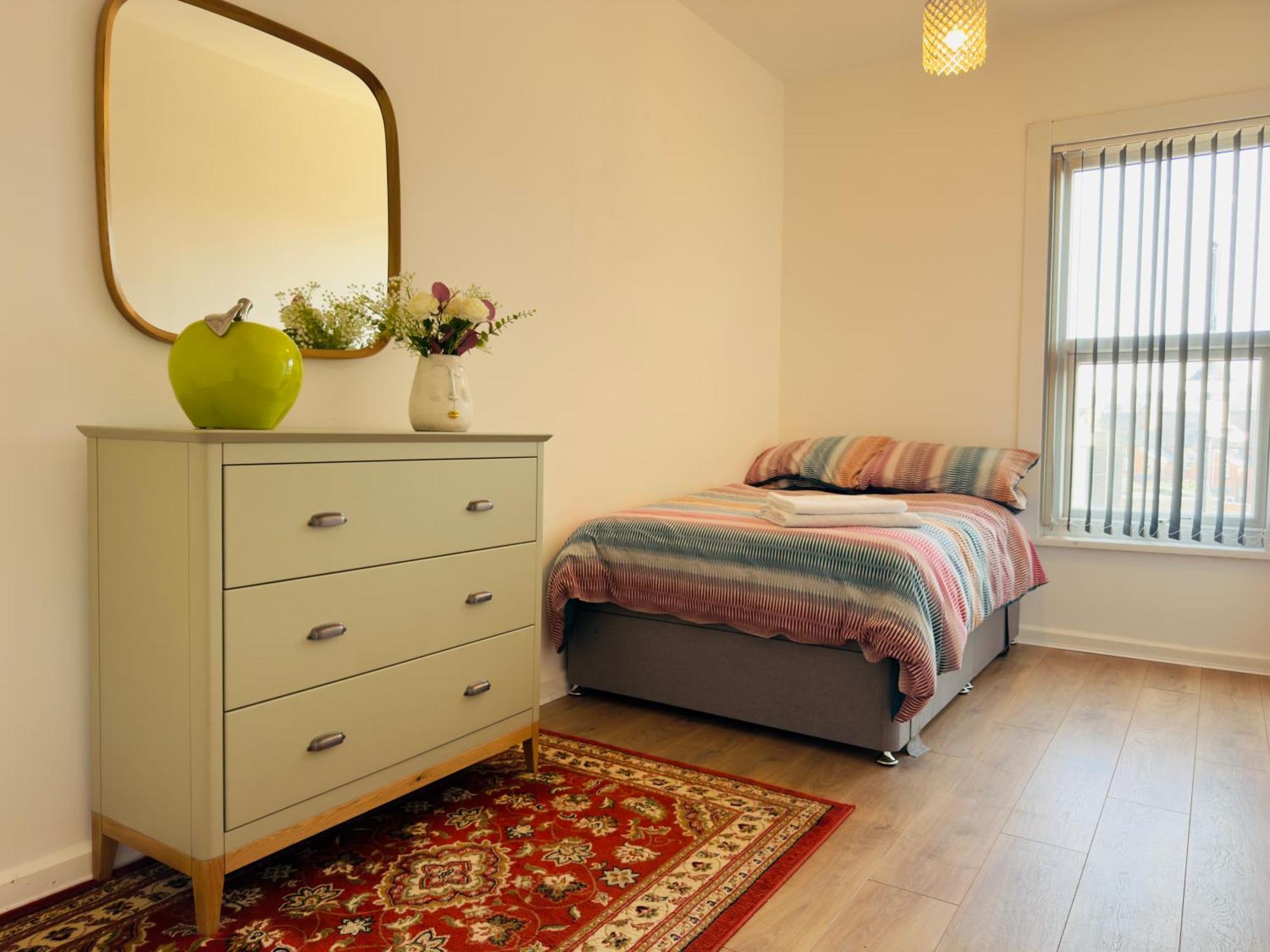 Lovely 2 Bed Apartment, Arnold Town Centre. Nottingham Exteriör bild